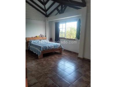 Casa de 5 alcobas en venta en Cascajal, Cali, 564 m² · foto 9 de 13