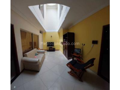 Casa de 5 alcobas en venta en La Flora, Cali, 539 m² · foto 12 de 20