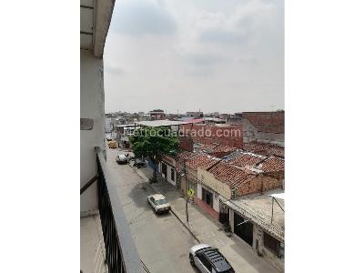 Casa de 5 alcobas en venta en Belalcazar, Cali, 766 m² · foto 9 de 10