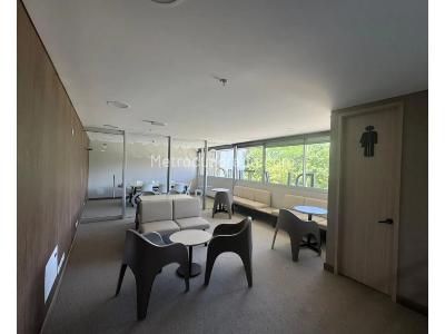 Apartamento de 2 alcobas en venta en Valle Del Lili, Cali, 67 m² · foto 16 de 18