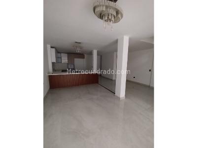 Casa de 4 alcobas en venta en Ciudad 2000, Cali, 350 m² · foto 2 de 20