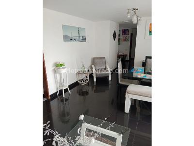 Apartamento de 3 alcobas en venta en Los Cambulos, Cali, 125 m² · foto 3 de 16