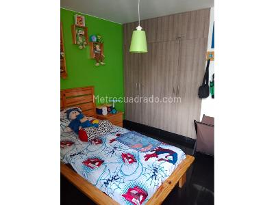 Apartamento de 3 alcobas en venta en Los Cambulos, Cali, 125 m² · foto 13 de 16