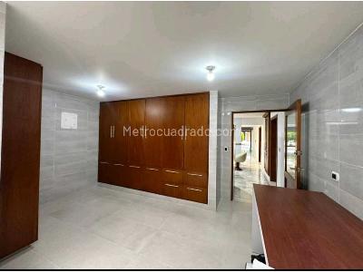 Casa de 5 alcobas en venta en Ciudad Jardin, Cali, 450 m² · foto 7 de 9