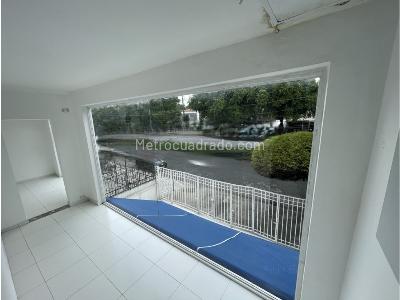 Casa de 5 alcobas en venta en Colseguros, Cali, 400 m² · foto 12 de 20