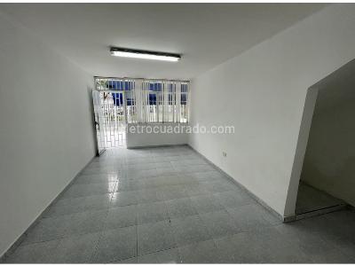 Casa de 5 alcobas en venta en Colseguros, Cali, 400 m² · foto 14 de 20