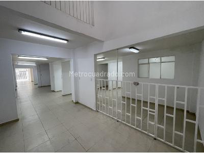 Casa de 5 alcobas en venta en Colseguros, Cali, 400 m² · foto 18 de 20
