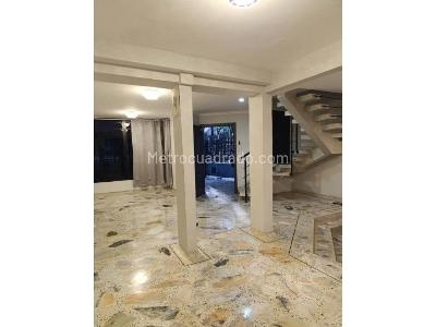 Casa de 4 alcobas en venta en Caney, Cali, 320 m² · foto 2 de 12