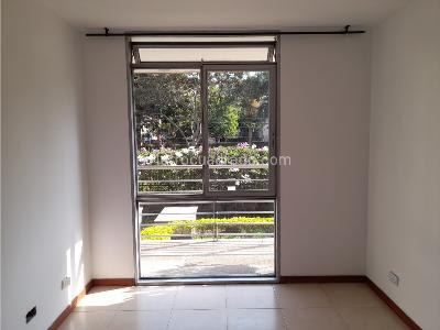 Apartamento en venta en Limonar, Cali · foto 8 de 12