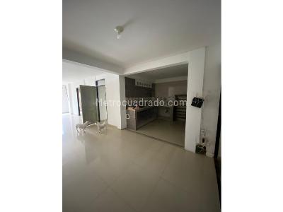 Casa de 4 alcobas en venta en Ciudad 2000, Cali, 250 m² · foto 2 de 12