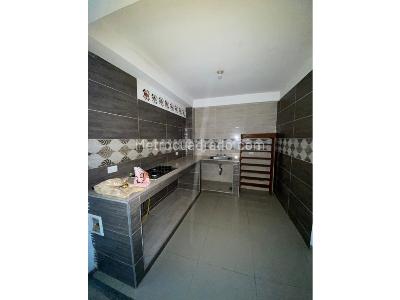 Casa de 4 alcobas en venta en Ciudad 2000, Cali, 250 m² · foto 3 de 12