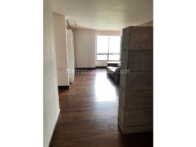 Apartamento de 3 alcobas en venta en Cristales, Cali, 435 m² · foto 15 de 20
