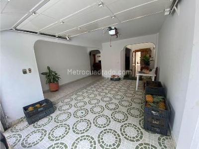 Casa de 4 alcobas en venta en Valle Del Lili, Cali, 160 m² · foto 4 de 9
