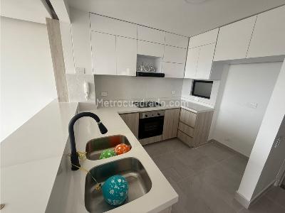 Apartamento de 2 alcobas en venta en Vivero Parque Residencial, Cali, 80 m² · foto 9 de 20