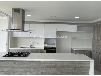 Apartamento en venta en Ciudad Jardin, Cali · foto 2 de 8