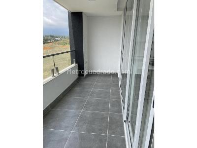 Apartamento en venta en Ciudad Jardin, Cali · foto 3 de 8