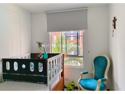 Apartamento de 2 alcobas en venta en Bochalema, Cali, 73 m² · foto 4 de 12