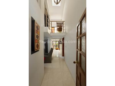 Casa de 5 alcobas en venta en Camino Real, Cali, 244 m² · foto 3 de 20