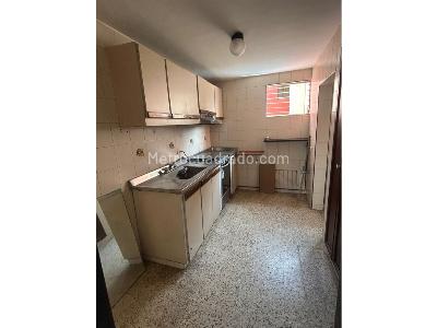 Apartamento en venta en El Refugio, Cali · foto 3 de 11