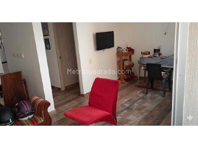 Apartamento de 2 alcobas en venta en Ciudad Melendez, Cali, 66 m² · foto 2 de 9