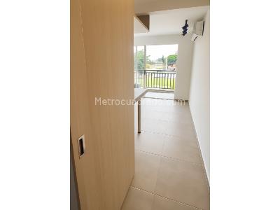 Apartaestudio en venta en La Flora, Cali, 33 m² · foto 4 de 11