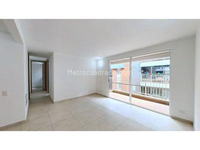 Apartamento de 3 alcobas en venta en Vivero Parque Residencial, Cali, 77 m² · foto 2 de 20