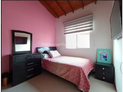 Apartamento de 3 alcobas en venta en Primero De Mayo, Cali, 63 m² · foto 9 de 15