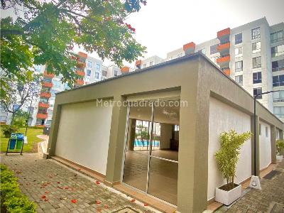 Apartamento de 2 alcobas en venta en Bochalema, Cali, 73 m² · foto 14 de 18