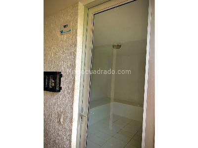 Apartamento de 2 alcobas en venta en Bochalema, Cali, 73 m² · foto 15 de 18