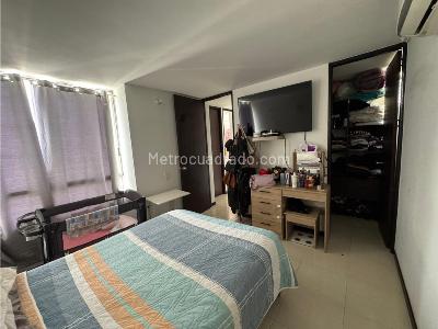 Apartamento de 4 alcobas en venta en Valle Del Lili, Cali, 80 m² · foto 16 de 20