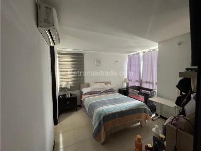 Apartamento de 4 alcobas en venta en Valle Del Lili, Cali, 80 m² · foto 17 de 20