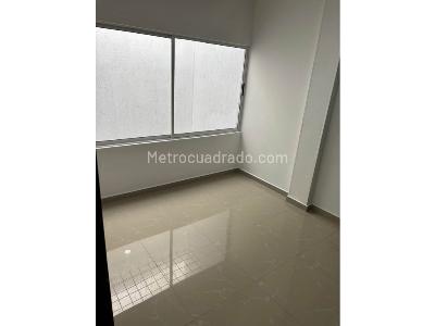 Casa de 5 alcobas en venta en Ciudad 2000, Cali, 222 m² · foto 3 de 9