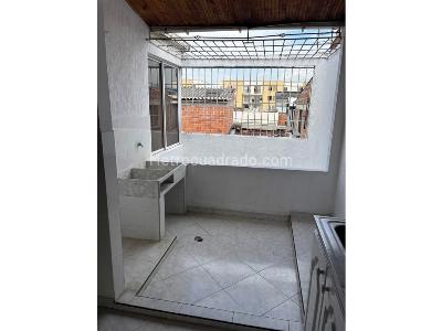 Casa de 5 alcobas en venta en Ciudad 2000, Cali, 222 m² · foto 6 de 9