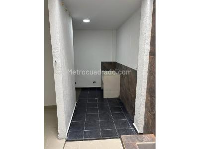 Casa de 5 alcobas en venta en Ciudad 2000, Cali, 222 m² · foto 9 de 9