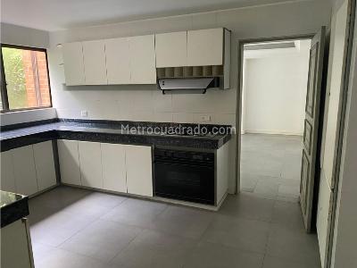 Apartamento de 3 alcobas en venta en Santa Teresita, Cali, 300 m² · foto 5 de 20