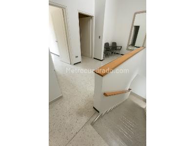 Apartamento en venta en Granada, Cali · foto 6 de 13