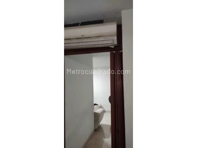 Apartamento en venta en Ciudad Los Alamos, Cali · foto 3 de 6