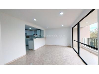 Apartamento de 3 alcobas en venta en Vivero Parque Residencial, Cali, 80 m² · foto 2 de 20