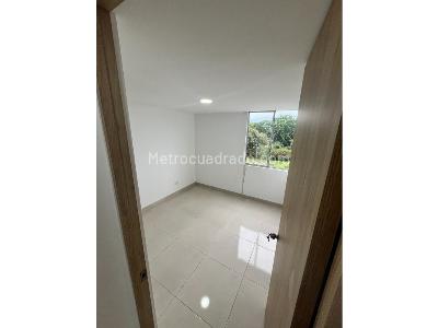 Apartamento de 2 alcobas en venta en Ciudad Melendez, Cali, 66 m² · foto 4 de 16