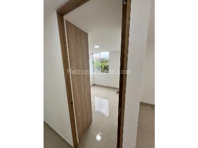 Apartamento de 2 alcobas en venta en Ciudad Melendez, Cali, 66 m² · foto 6 de 16