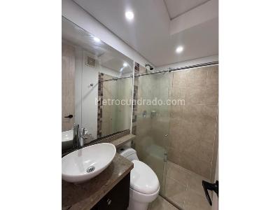 Apartamento de 3 alcobas en venta en Valle Del Lili, Cali, 69 m² · foto 9 de 10