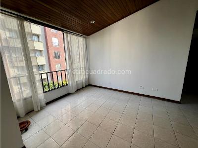 Apartamento de 1 alcoba en venta en Prados Del Norte, Cali, 50 m² · foto 5 de 13