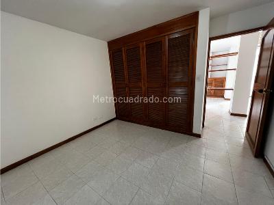 Apartamento de 1 alcoba en venta en Prados Del Norte, Cali, 50 m² · foto 12 de 13
