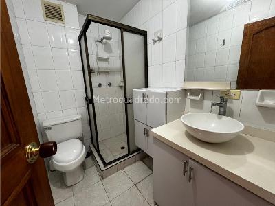 Apartamento de 1 alcoba en venta en Prados Del Norte, Cali, 50 m² · foto 13 de 13