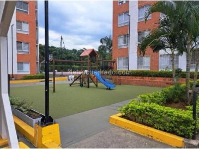 Apartamento de 3 alcobas en venta en Valle Del Lili, Cali, 84 m² · foto 11 de 12