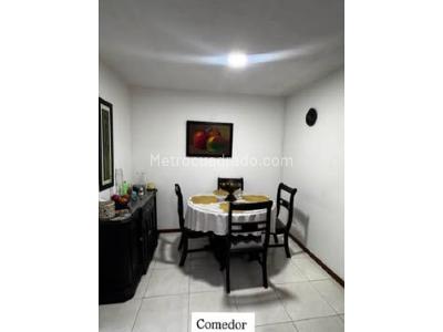 Casa de 3 alcobas en venta en Ciudad 2000, Cali, 150 m² · foto 2 de 12