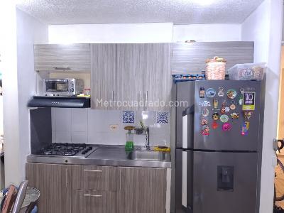Apartamento de 2 alcobas en venta en Bochalema, Cali, 64 m² · foto 5 de 12