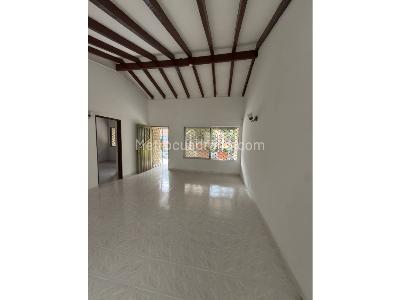 Apartamento en venta en Colseguros, Cali · foto 2 de 13