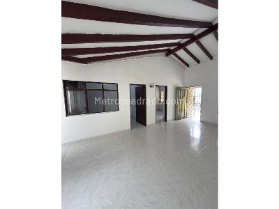 Apartamento en venta en Colseguros, Cali · foto 4 de 13