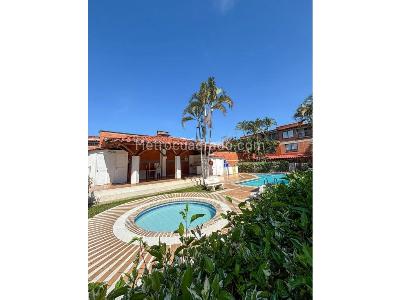 Casa de 3 alcobas en venta en Valle Del Lili, Cali, 100 m² · foto 13 de 17